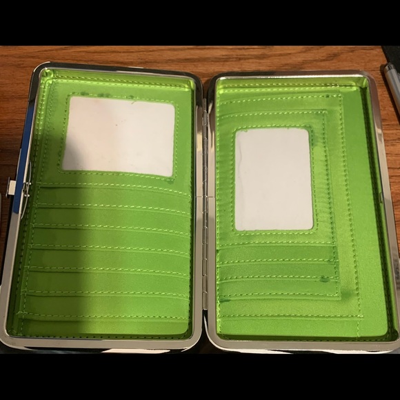 Cross pocket wallet - Picture 2 of 3